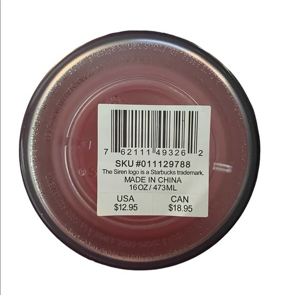 Starbucks Grande Heart Ombré Tumbler Valentine’s Day 2022 - Picture 2 of 4